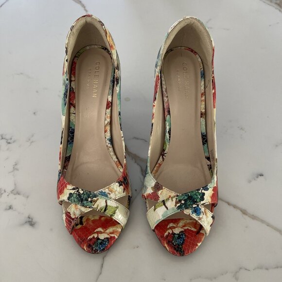 COLE HAAN SNAKE FLORAL PRINT LEATHER OPEN TOE PUMP - Picture 1 of 6